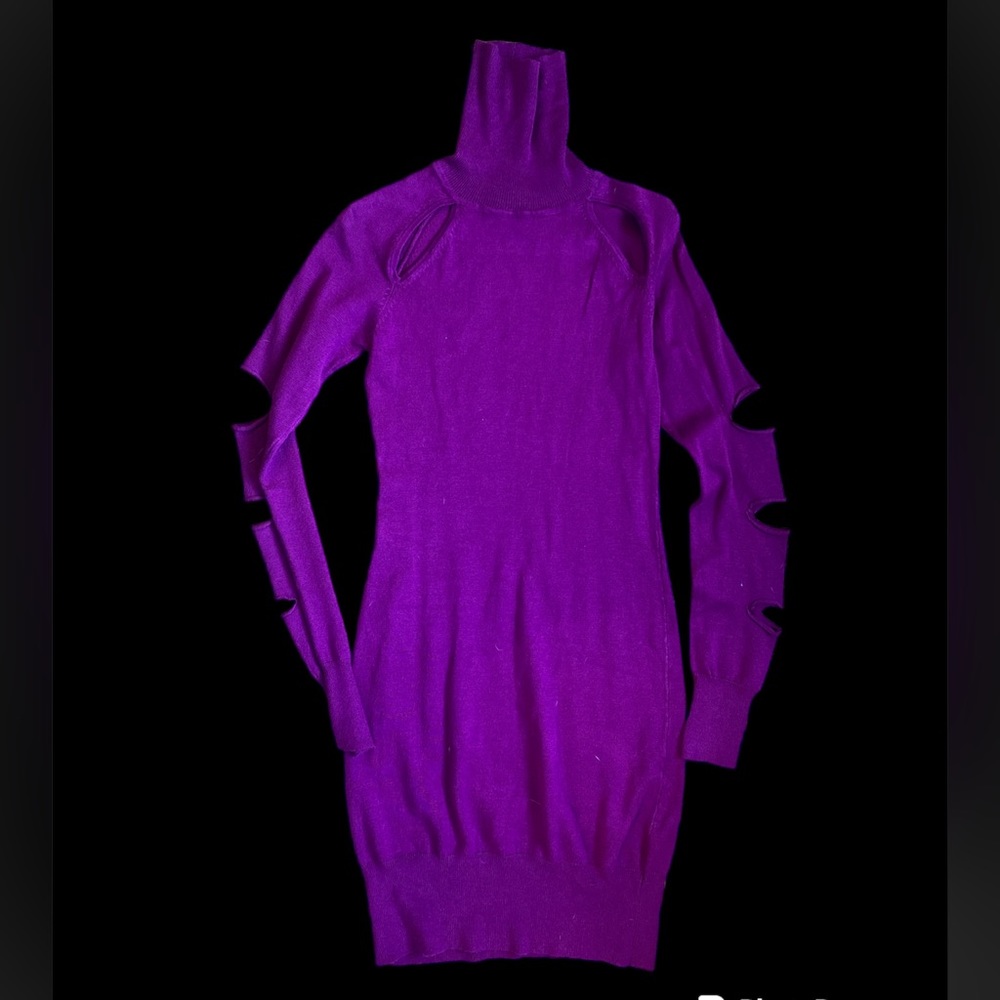 Cut Out Sleeves Turtleneck Derek Heart Midi Dress